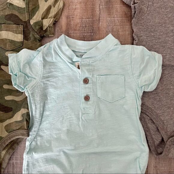 Carters henley onesies - set of 3 - Picture 3 of 4